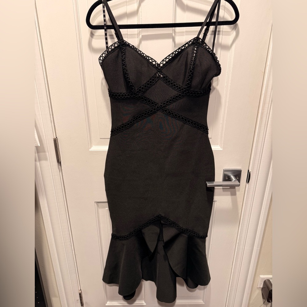 Elegant Black Lace Trim Dress